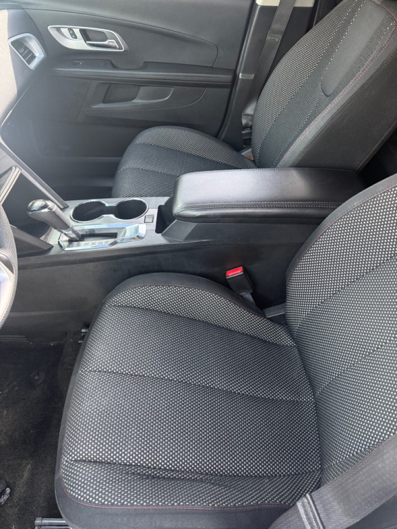 2017 Chevrolet Equinox Image 8