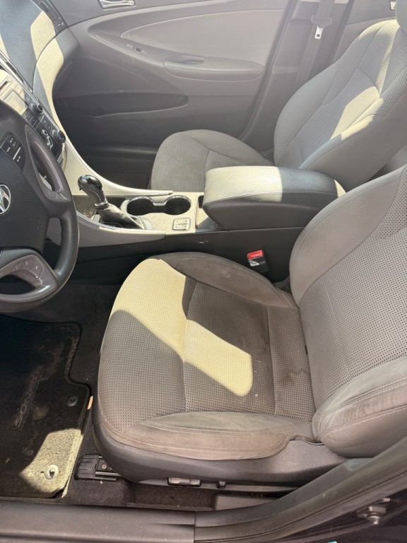 2013 Hyundai Sonata Image 8