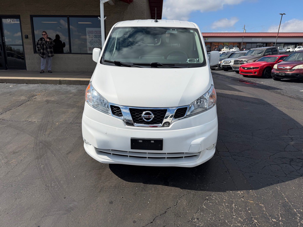2017 Nissan NV200 Image 4