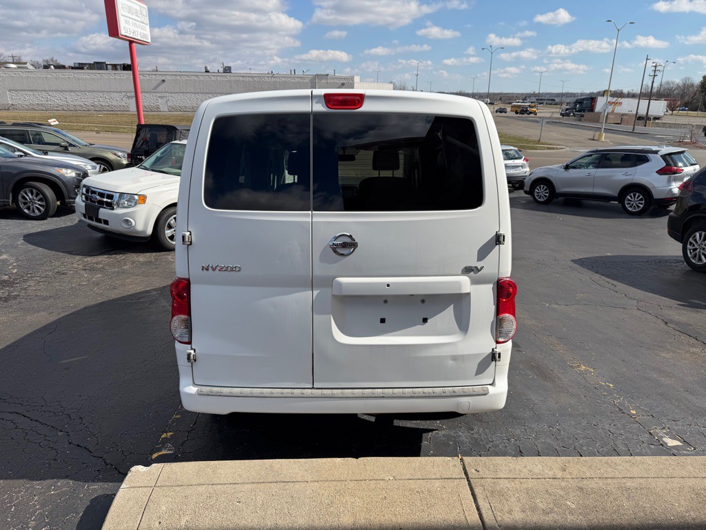 2017 Nissan NV200 Image 6