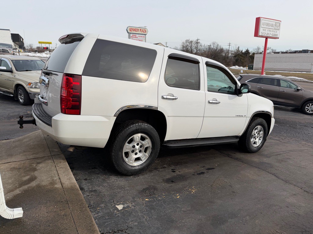 2010 Chevrolet Tahoe Image 5