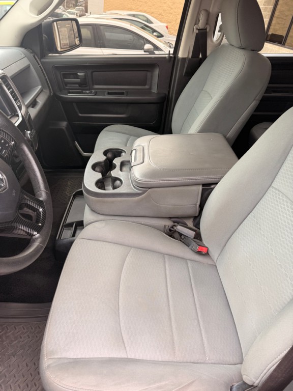 2014 RAM 1500 Image 8