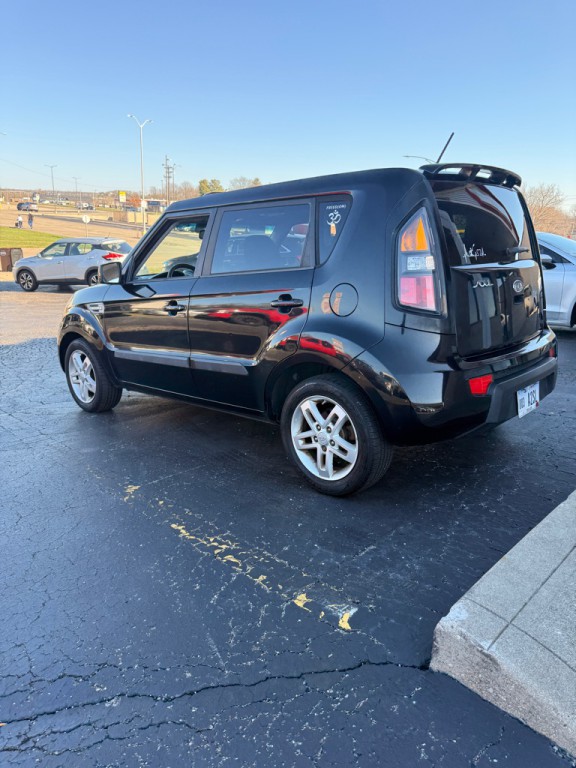 2011 Kia Soul Image 2