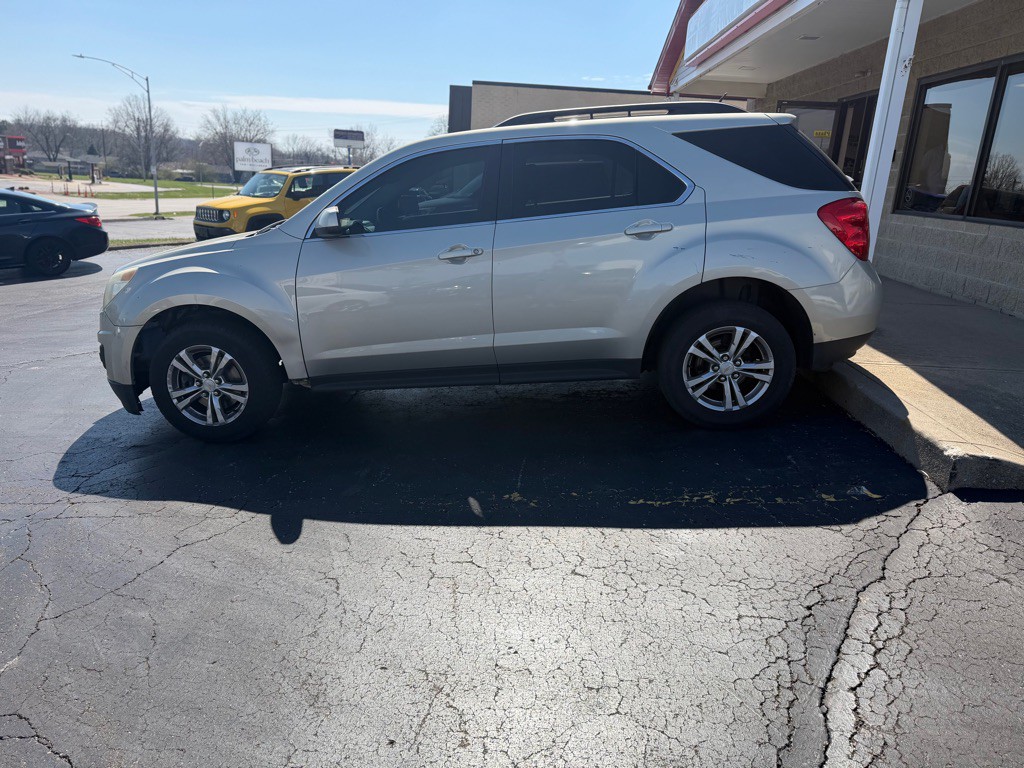 2013 Chevrolet Equinox Image 2