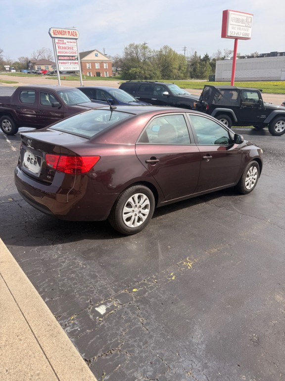 2011 Kia Forte Image 4