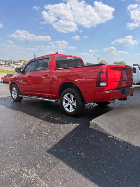 2014 RAM 1500 Image 2