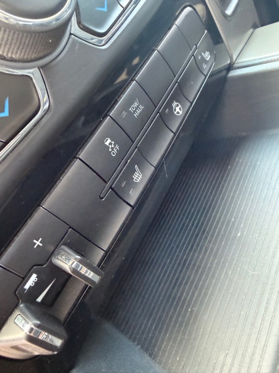 2014 RAM 1500 Image 9