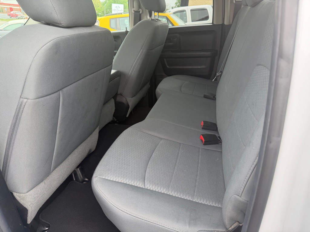 2014 RAM 1500 Image 8