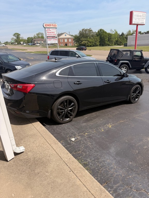 2018 Chevrolet Malibu Image 4