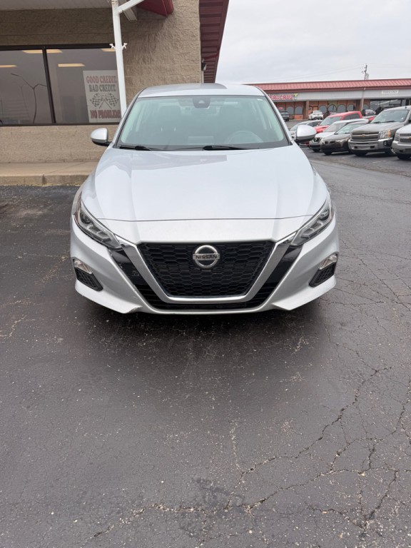 2021 Nissan Altima Image 6