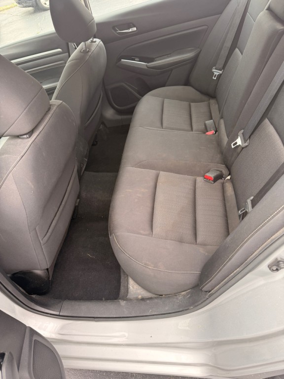 2021 Nissan Altima Image 10
