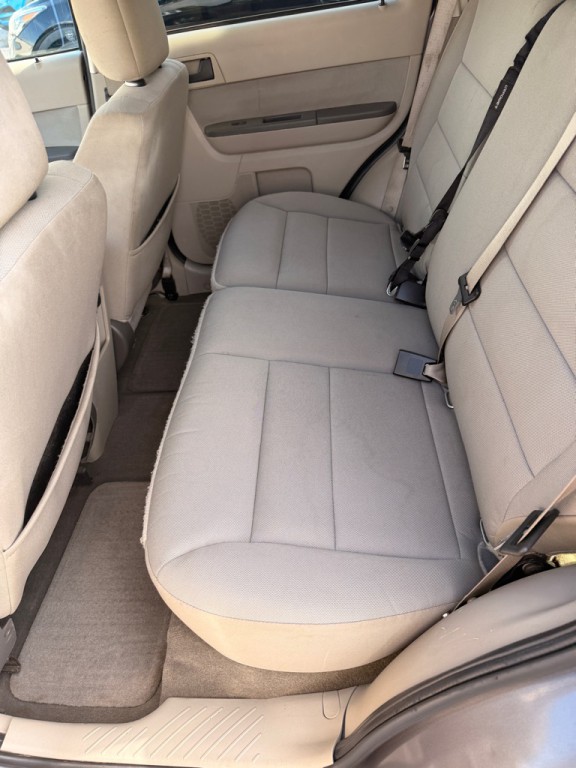 2011 Ford Escape Image 10