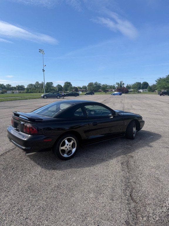 1997 Ford Mustang Image 8