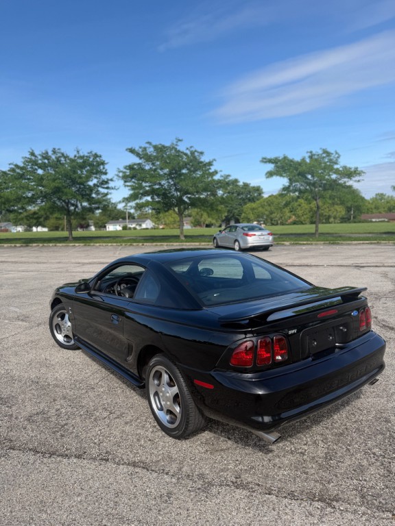 1997 Ford Mustang Image 10