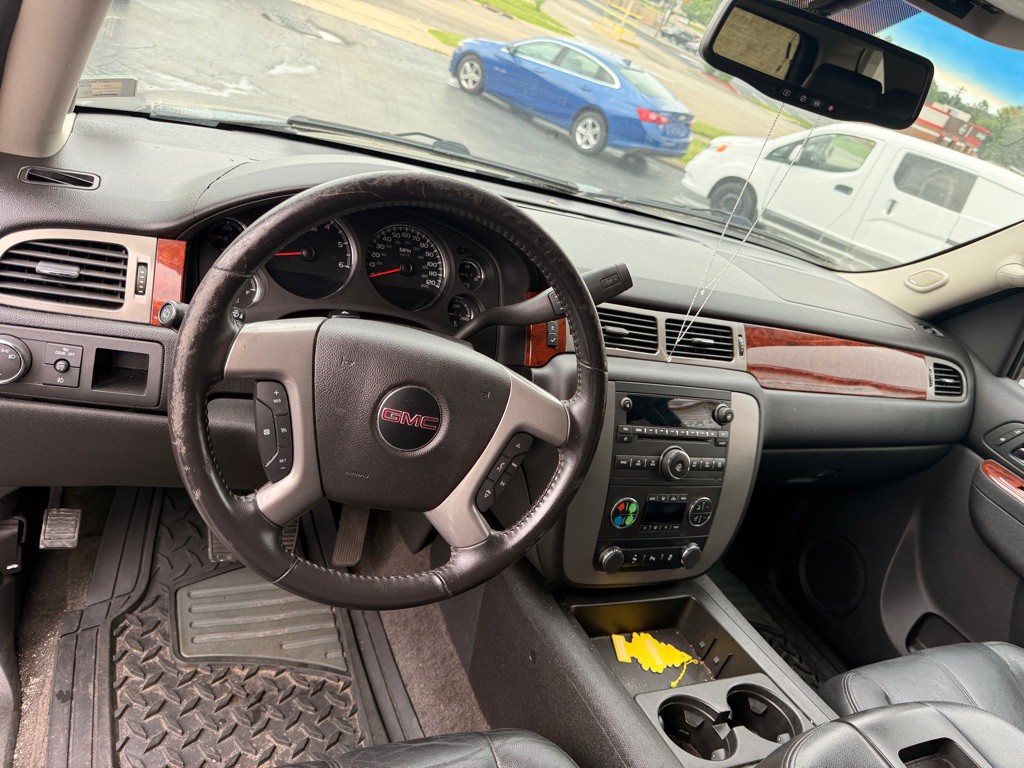 2012 GMC Yukon Image 8