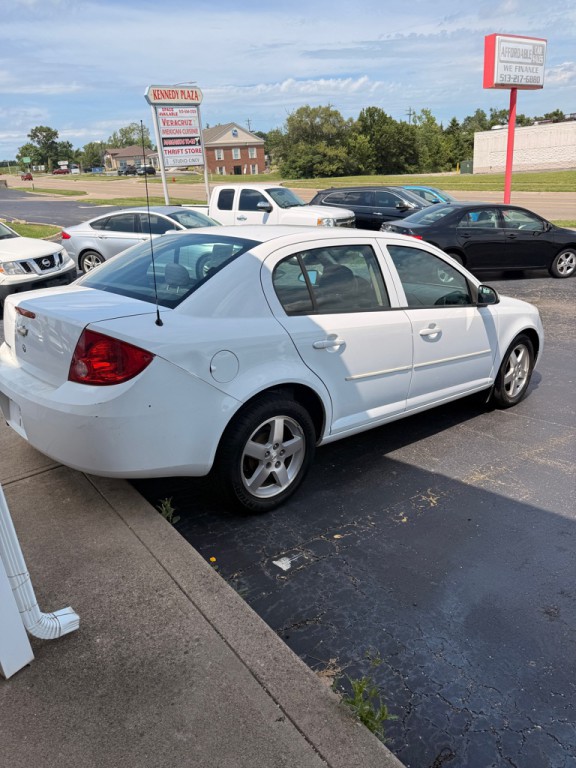 2010 Chevrolet Cobalt Image 4