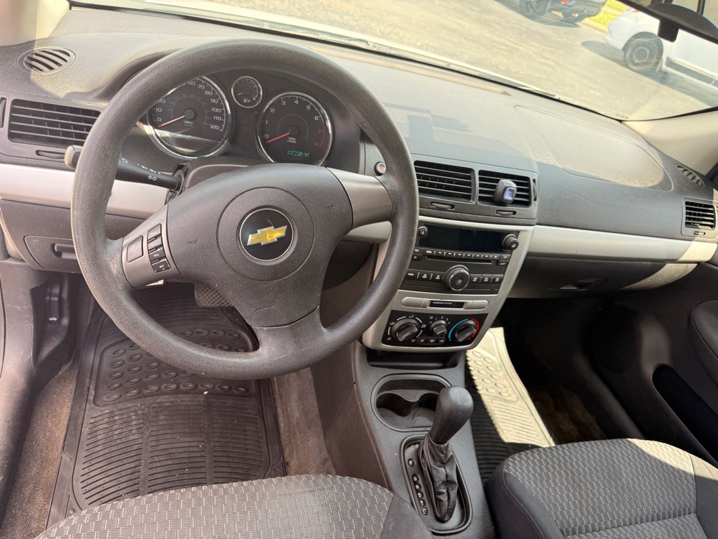 2010 Chevrolet Cobalt Image 7