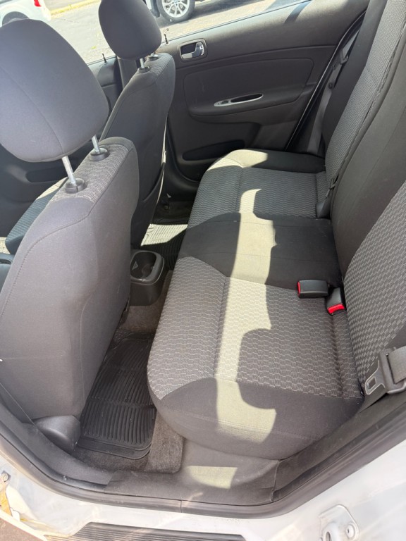 2010 Chevrolet Cobalt Image 10