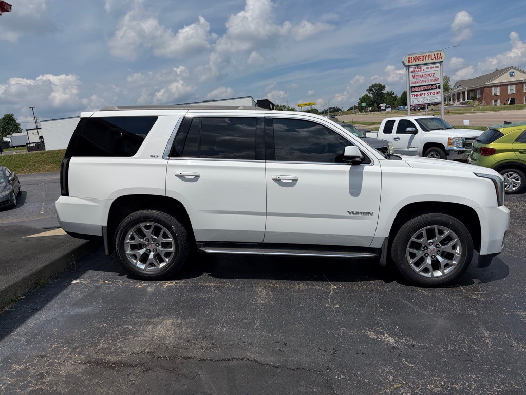 2017 GMC Yukon Image 4