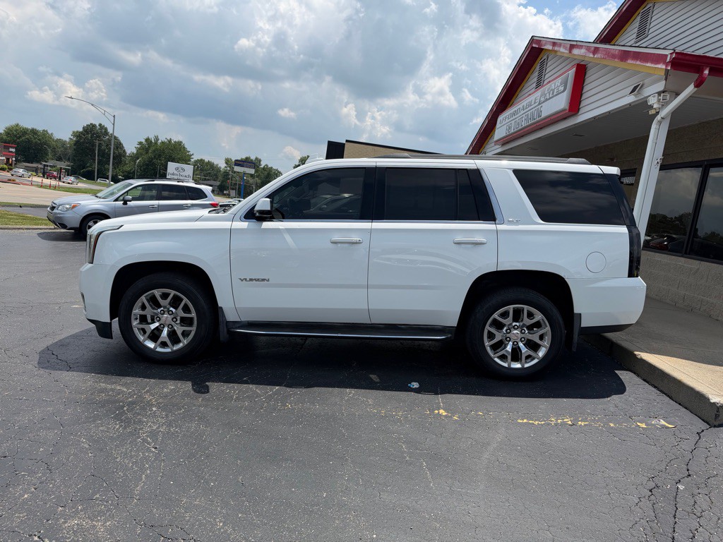 2017 GMC Yukon Image 8