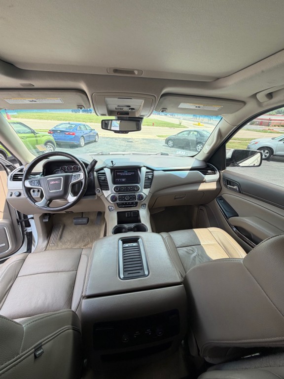 2017 GMC Yukon Image 12