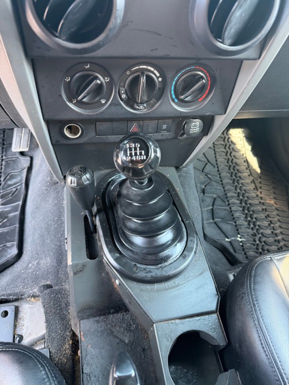 2007 Jeep Wrangler Image 11