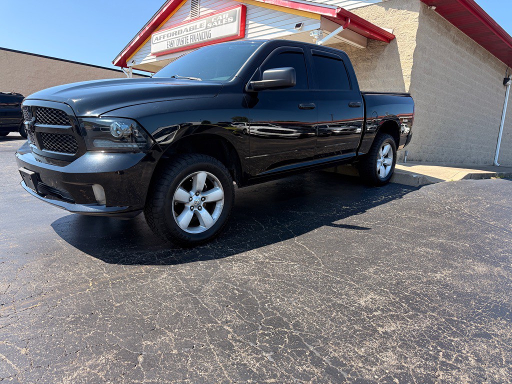2014 RAM 1500 Image 1