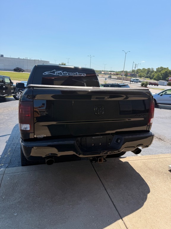 2014 RAM 1500 Image 3