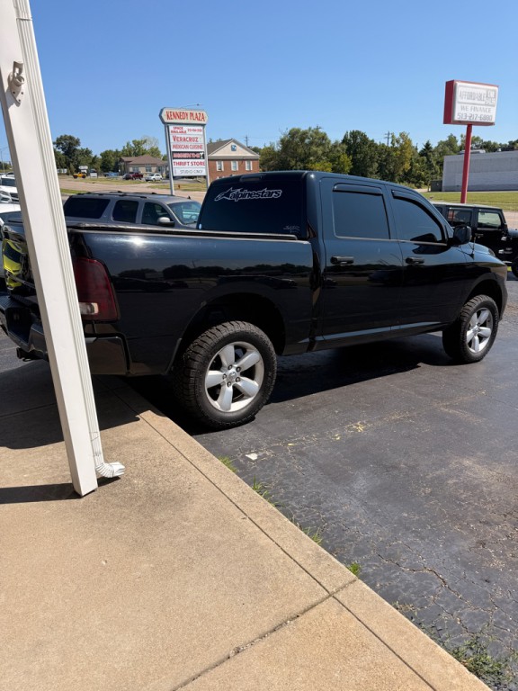 2014 RAM 1500 Image 4