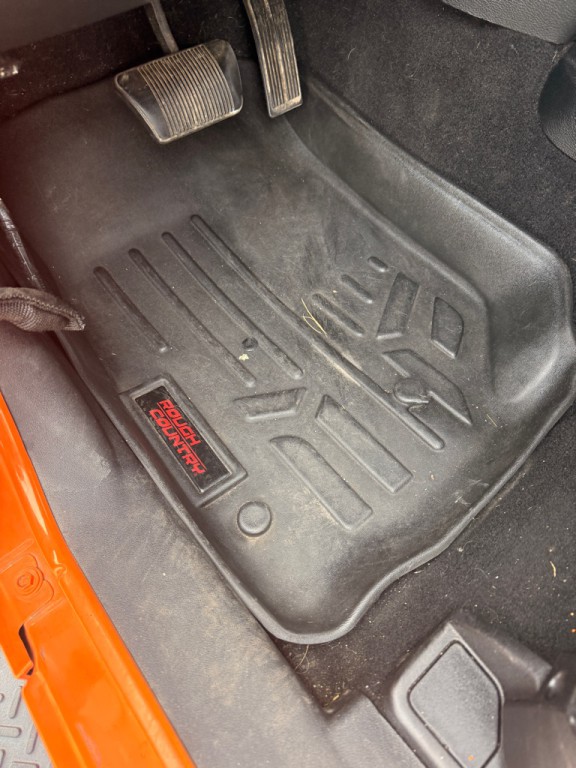 2012 Jeep Wrangler Image 14