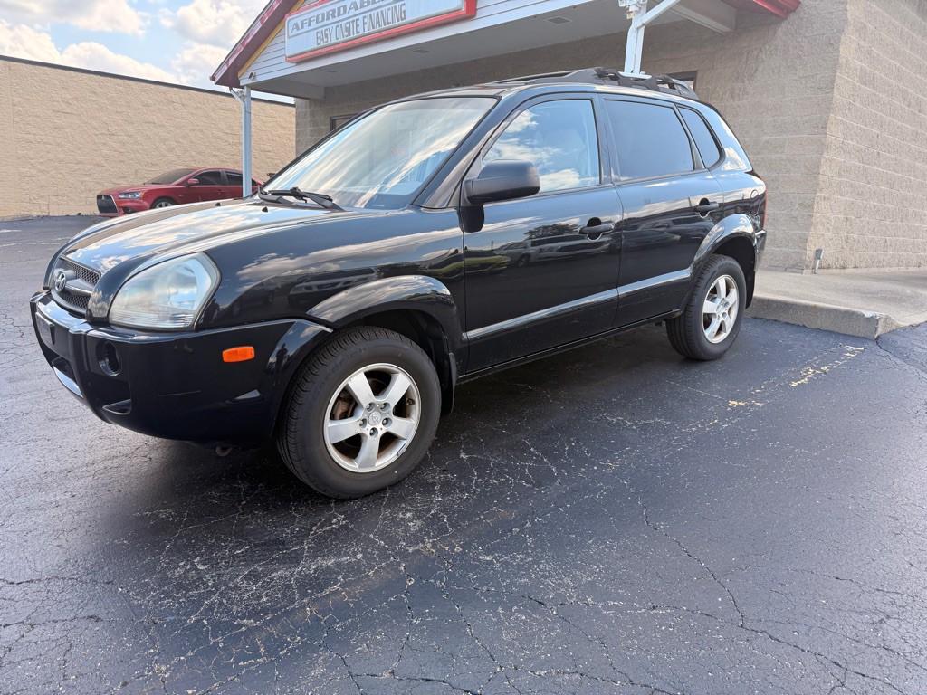 2008 Hyundai Tucson Image 1