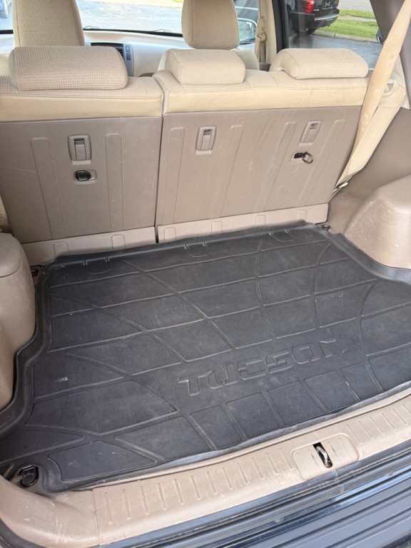 2008 Hyundai Tucson Image 10