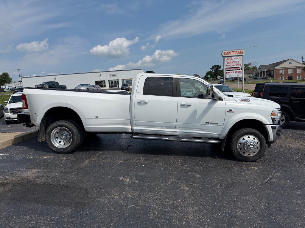 2022 RAM 5500 Image 4