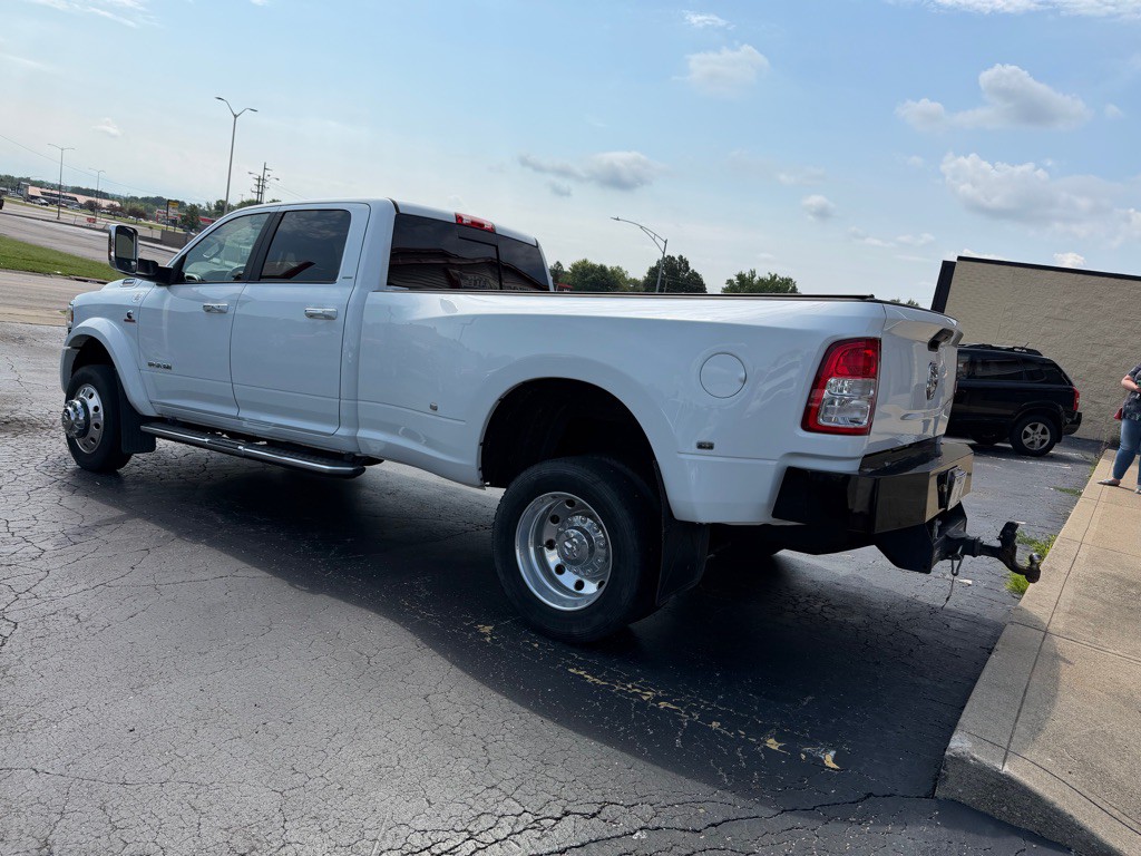 2022 RAM 5500 Image 7