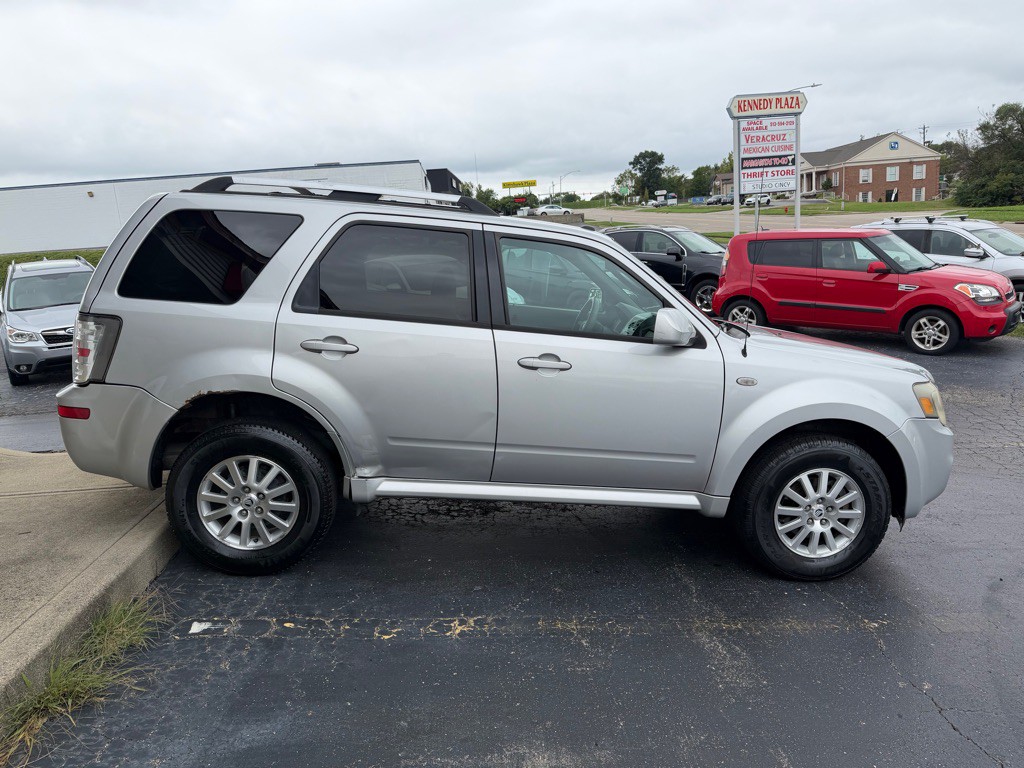 2009 Mercury Mariner Image 4