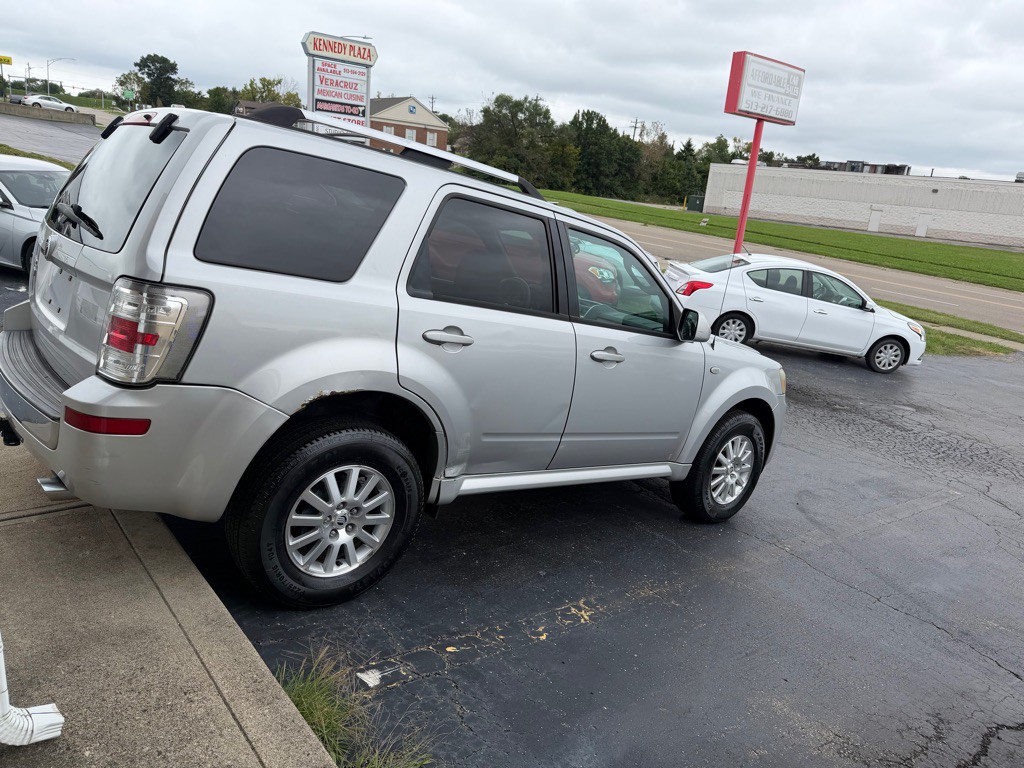 2009 Mercury Mariner Image 5