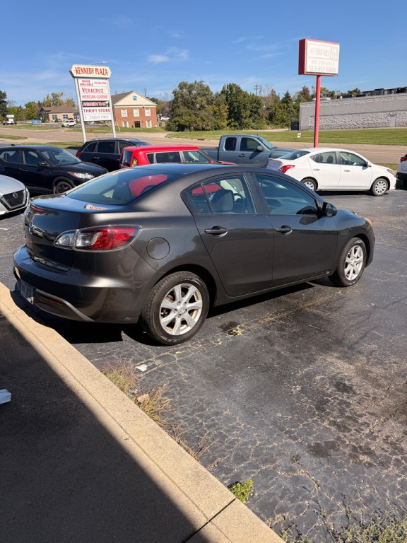 2011 Mazda Mazda3 Image 4
