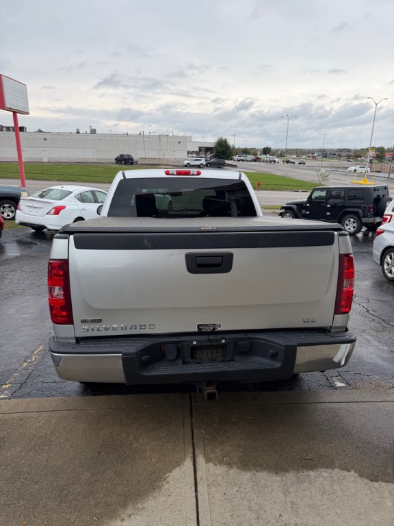 2011 Chevrolet Silverado 1500 Image 6