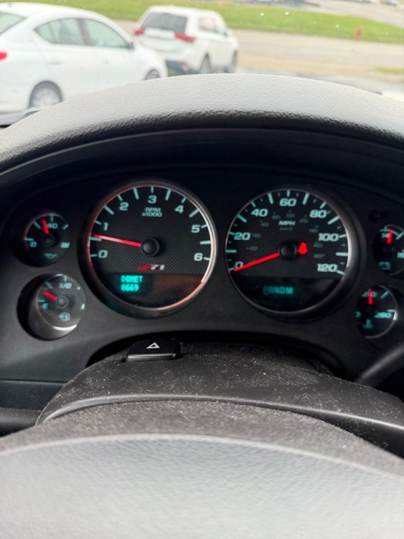 2011 Chevrolet Silverado 1500 Image 12