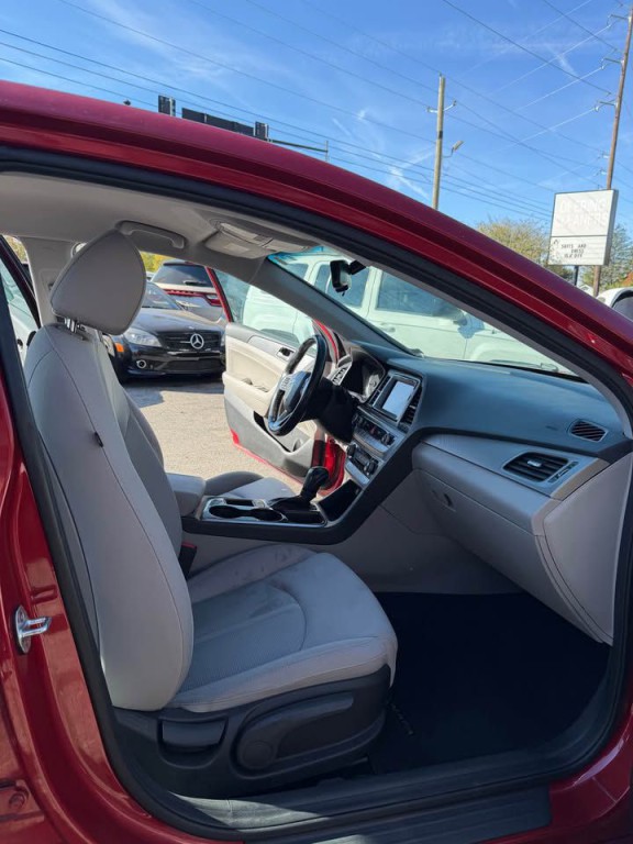 2018 Hyundai Sonata Image 8