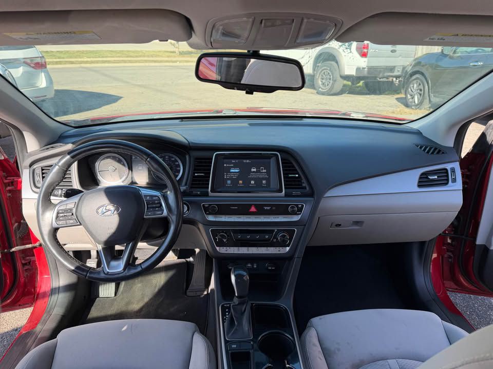 2018 Hyundai Sonata Image 10