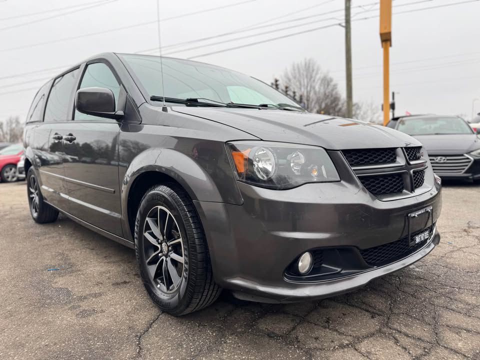 2016 Dodge Grand Caravan Image 1