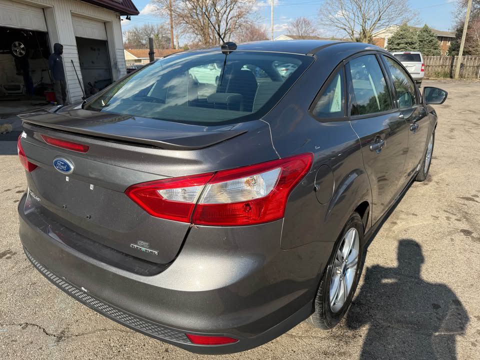2014 Ford Focus Image 2