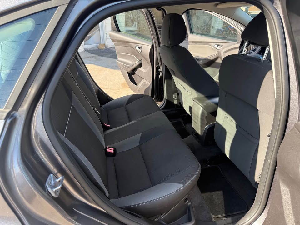 2014 Ford Focus Image 10