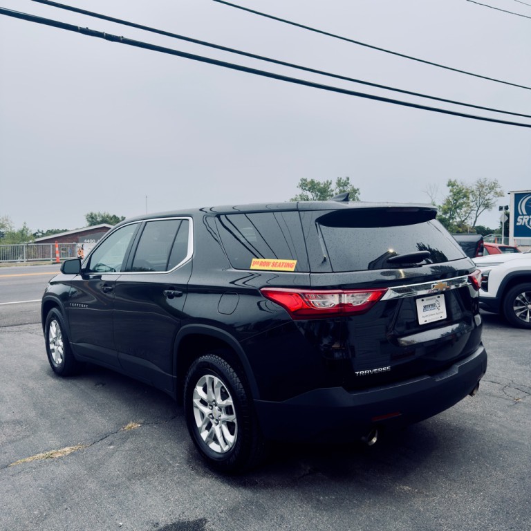 2018 Chevrolet Traverse Image 3