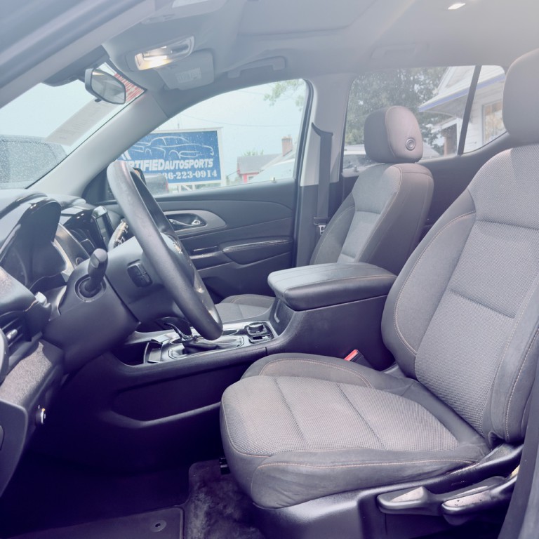 2018 Chevrolet Traverse Image 8