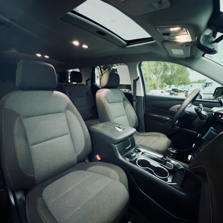 2018 Chevrolet Traverse Image 12