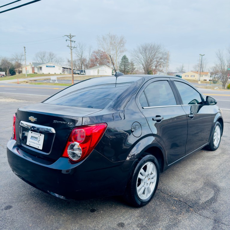 2015 Chevrolet Sonic Image 4