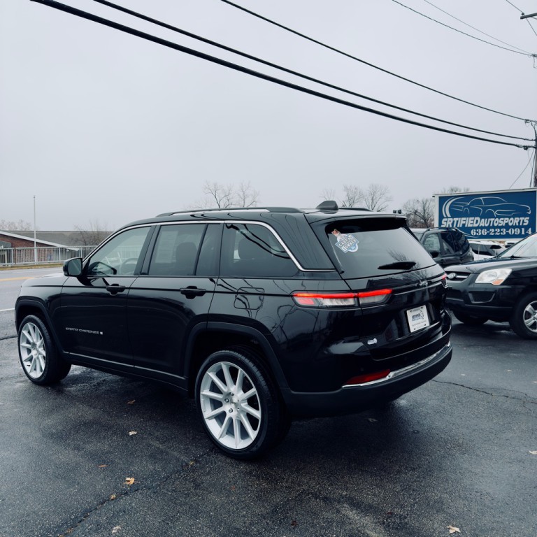 2023 Jeep Grand Cherokee Image 3
