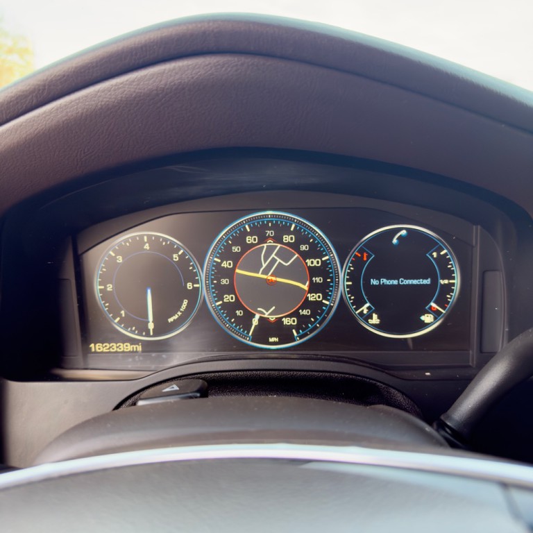 2015 Cadillac Escalade Image 11